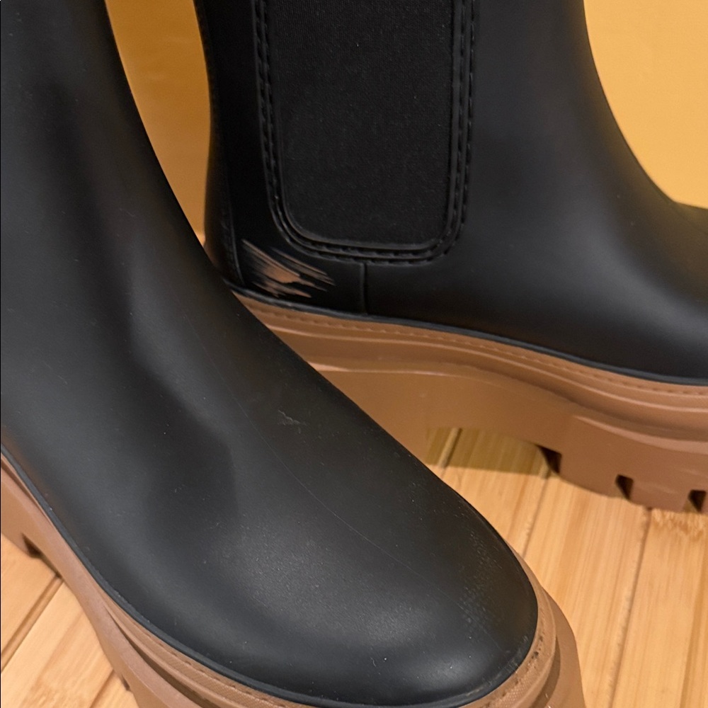Jeffrey Campbell Black and Brown Platform Boots - Picture 2 of 3